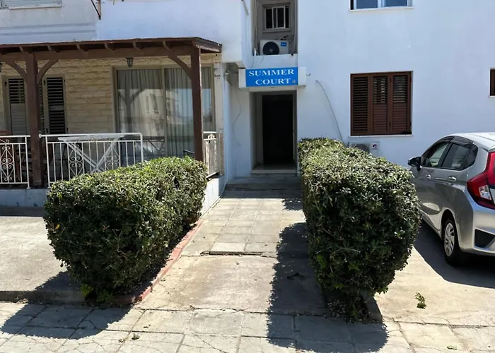 Sea View Apartment Near Mall