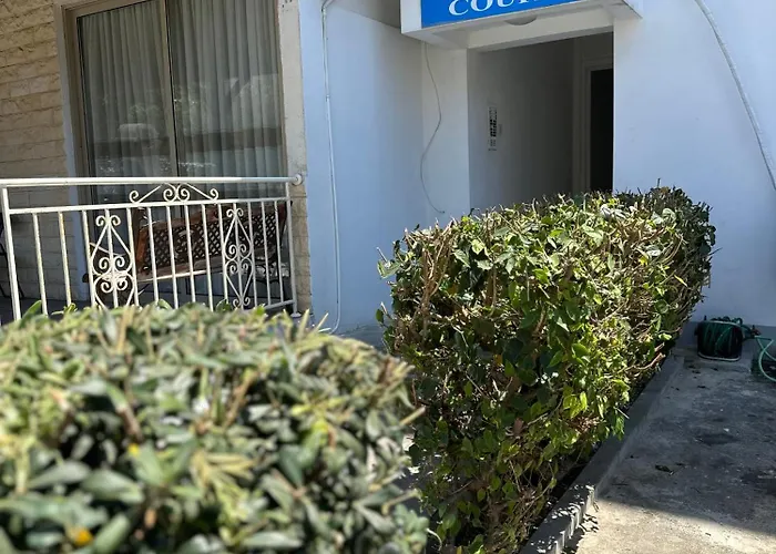 Sea View Apartment Near Mall