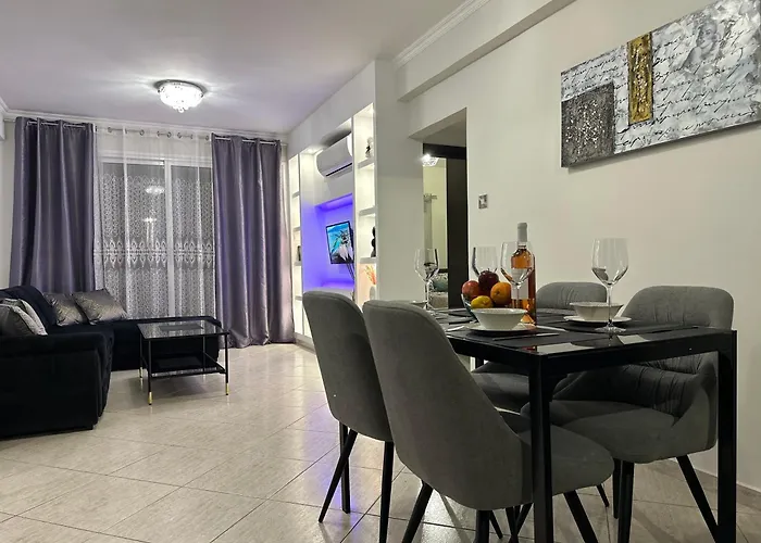 Sea View Apartment Near Mall